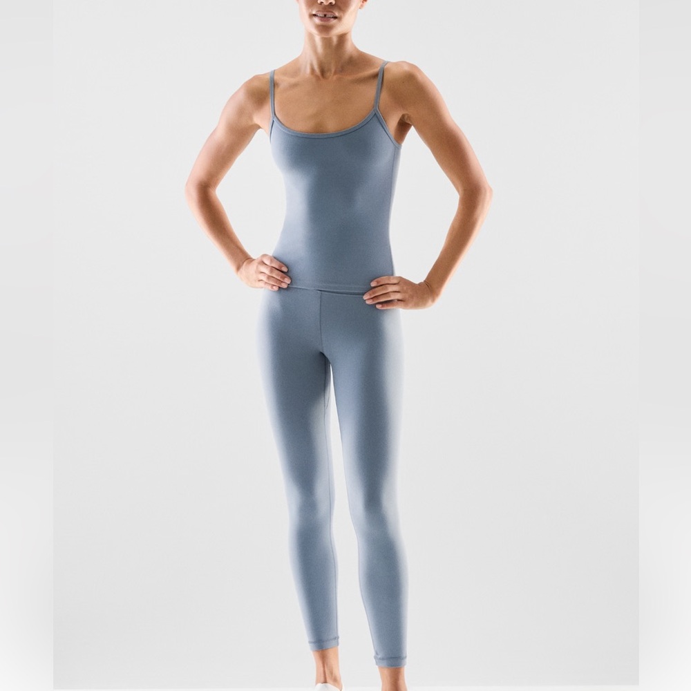 Aritzia Golden matching activewear set